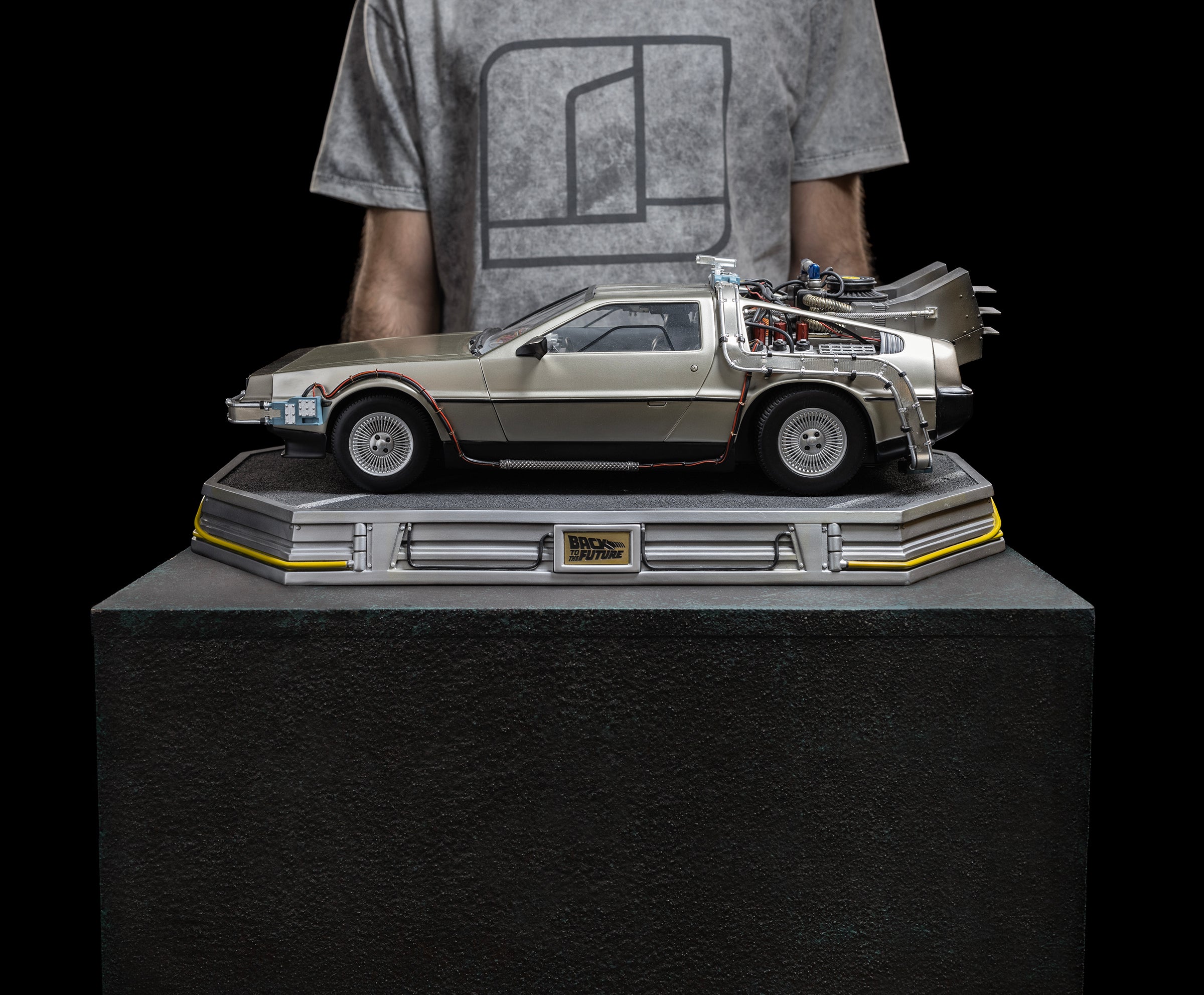 Delorean - Back to the Future - Art Scale 1/10 Statue