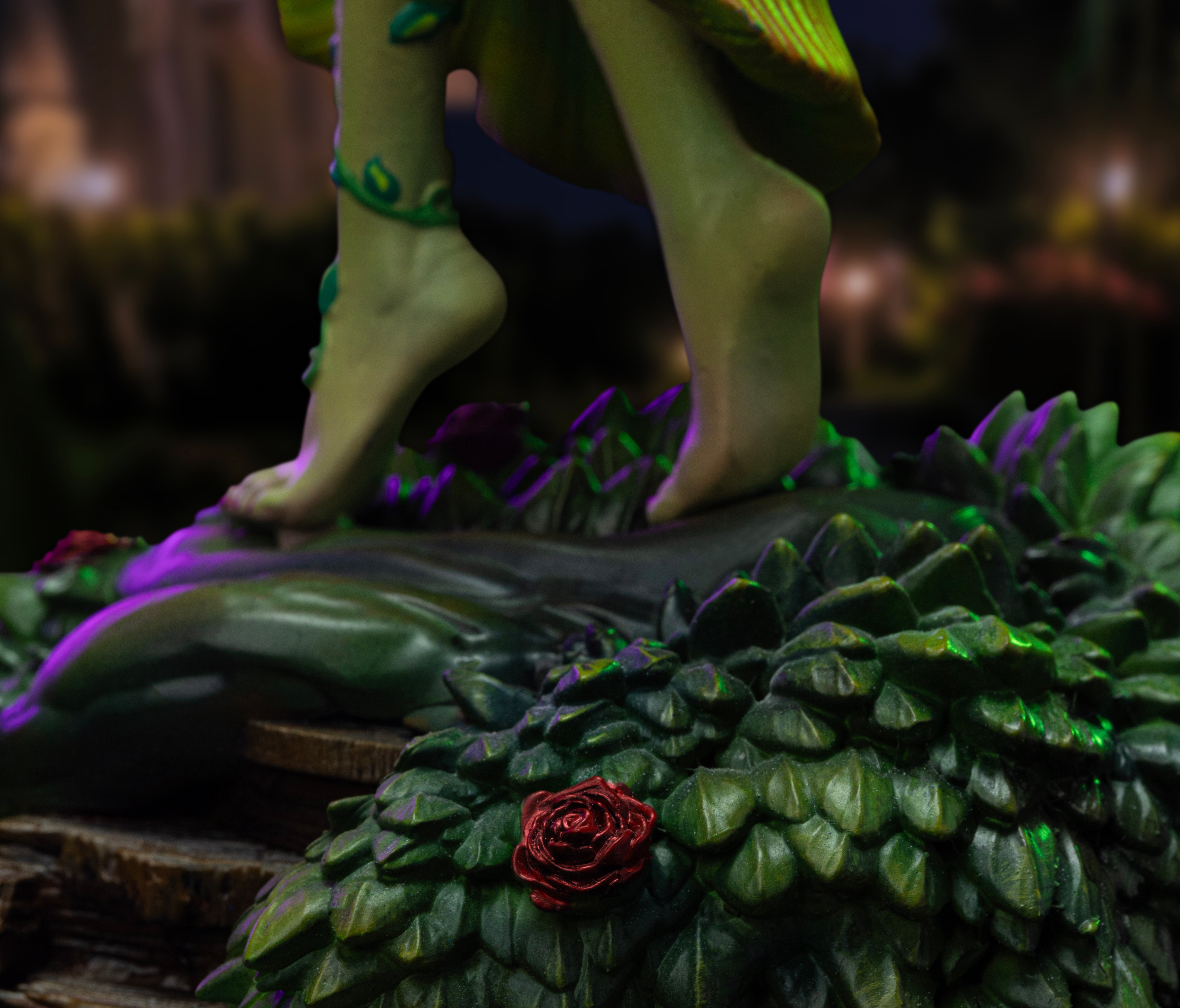 Poison Ivy : Gotham City Sirens Art Scale 1/10 Statue