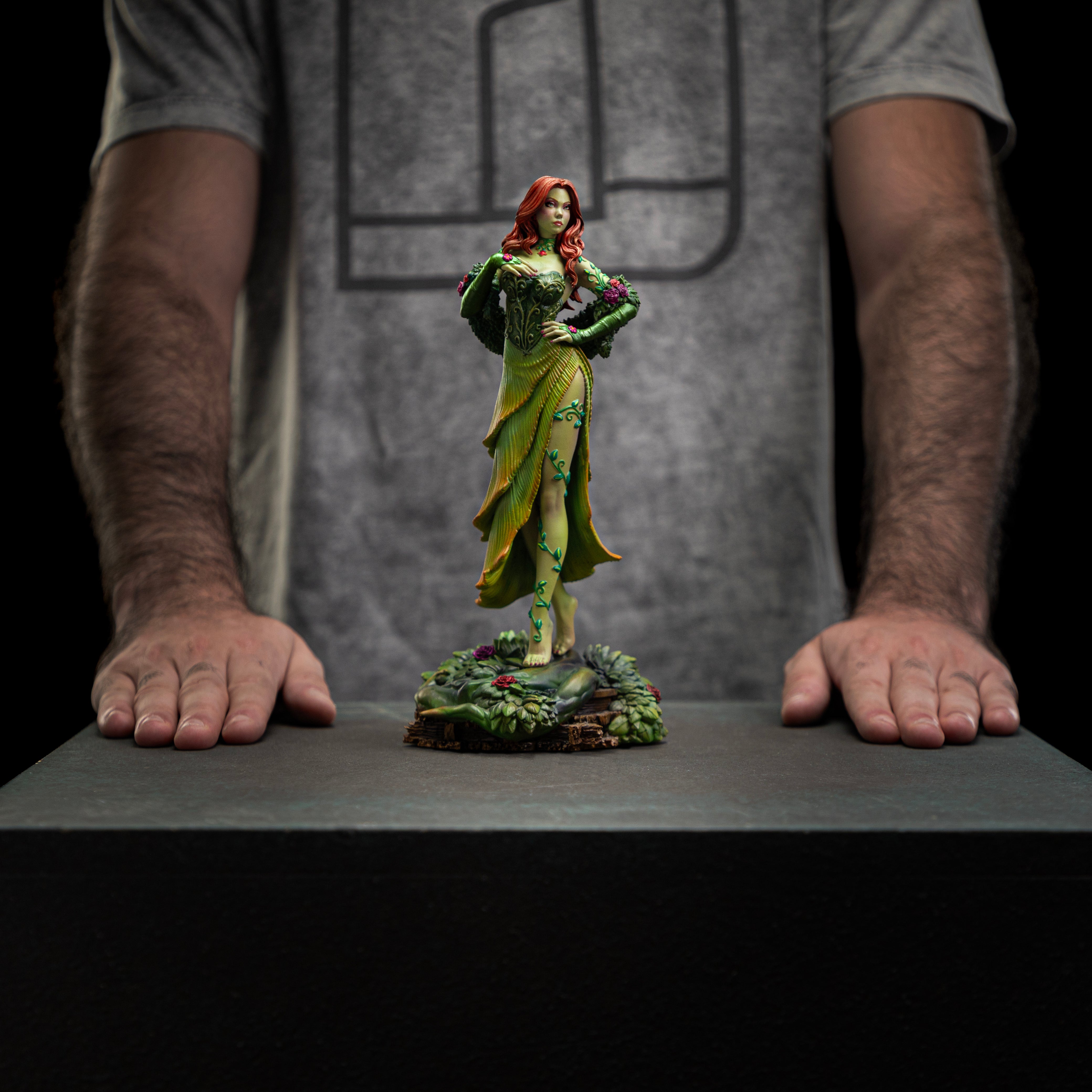 Poison Ivy : Gotham City Sirens Art Scale 1/10 Statue